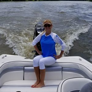 Meet your Posher, Andrea